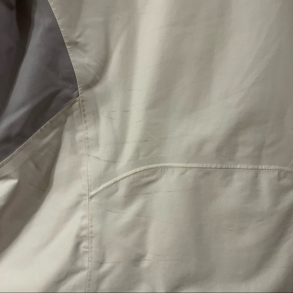 The North Face Summit Series Ski Jacket - White - Size S - Picture 13 of 16